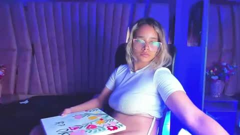  OLIVIA  online show from December 30, 10:32 am