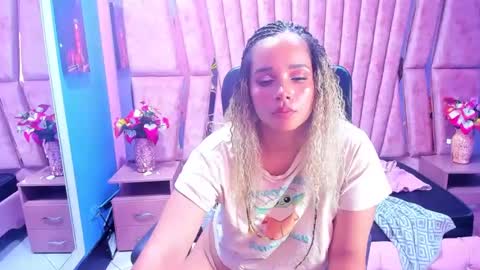  OLIVIA  online show from January 8, 11:54 am