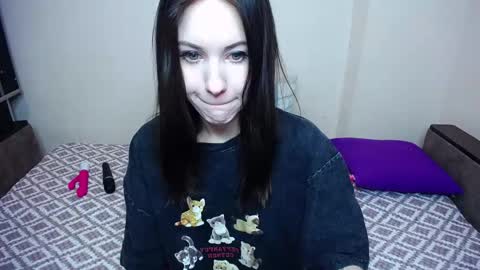 olivia_graceee online show from November 11, 9:53 am