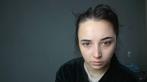 Olivia online show from November 12, 8:37 am