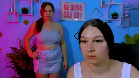 Sweet Olivia online show from July 5, 7:10 pm
