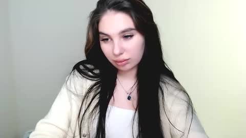 Olivia online show from March 4, 9:43 pm