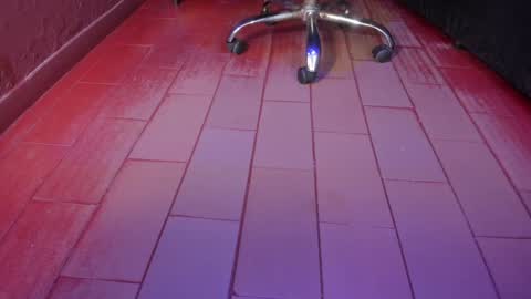 Snapshot of olivia_seex chatting on December 29, 12:55 pm online show from December 29, 12:55 pm