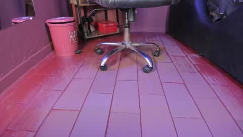 Snapshot of olivia_seex chatting on March 8, 1:14 pm online show from March 8, 1:14 pm