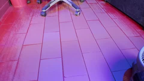 Snapshot of olivia_seex chatting on March 11, 1:01 pm online show from March 11, 1:01 pm