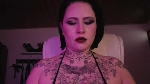 Snapshot of olivia_seex chatting on September 16, 3:02 pm online show from September 16, 3:02 pm
