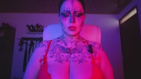 Snapshot of olivia_seex chatting on October 26, 1:39 pm online show from October 26, 1:39 pm