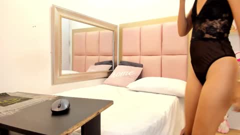 Olivia online show from February 8, 7:16 pm