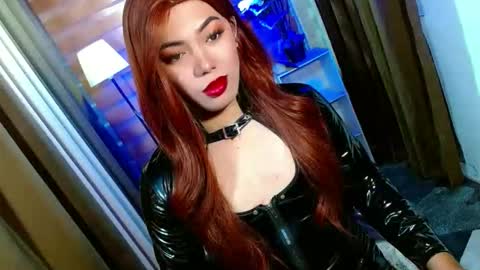 Miss OLIVIA online show from March 23, 9:02 am