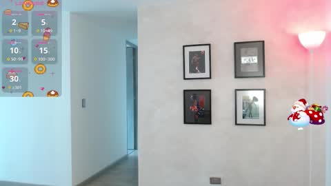 Snapshot of oliviabran_ chatting on January 19, 1:15 pm Olivia Bram online show from January 19, 1:15 pm