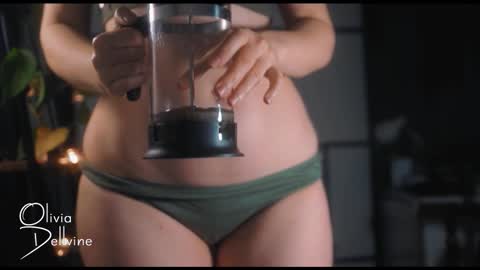 Olivia online show from October 12, 1:15 am