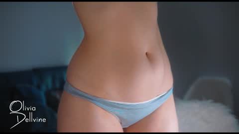 Olivia online show from November 18, 1:44 am