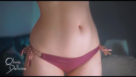 Snapshot of oliviadellvine chatting on March 10, 2:27 am Olivia online show from March 10, 2:27 am