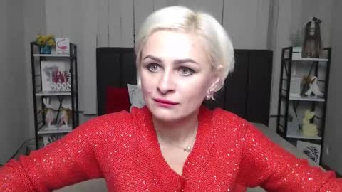 OliviaHorst online show from December 4, 6:34 am