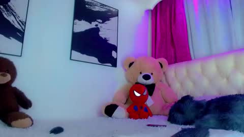 oliviahot01 online show from January 12, 2:28 am