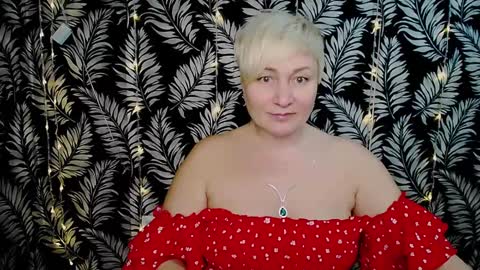 Snapshot of oliviaoskar_ chatting on January 23, 3:11 pm Kelly online show from January 23, 3:11 pm