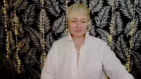 Snapshot of oliviaoskar_ chatting on March 6, 3:13 pm Kelly online show from March 6, 3:13 pm