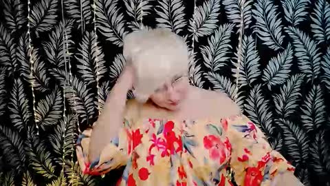 Kelly online show from March 19, 11:14 am