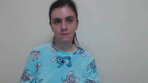 Snapshot of oliviasager chatting on January 2, 10:11 pm Mistress Olivia online show from January 2, 10:11 pm