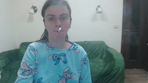 Snapshot of oliviasager chatting on January 24, 4:37 am Mistress Olivia online show from January 24, 4:37 am