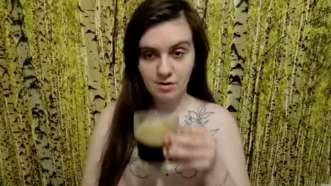 Snapshot of oliviasager chatting on March 24, 6:51 am Mistress Olivia online show from March 24, 6:51 am