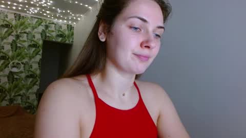 Snapshot of oliviashiny chatting on January 10, 5:26 am Olivia online show from January 10, 5:26 am