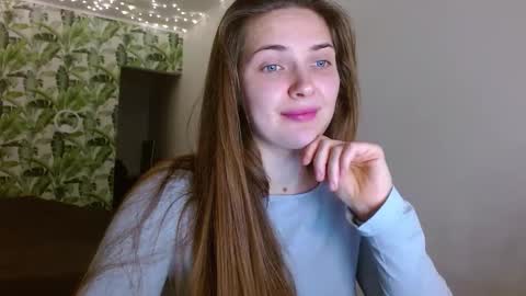 Olivia online show from December 20, 5:25 am