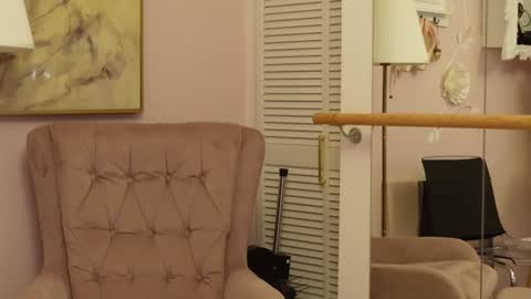 Snapshot of oliviasway chatting on January 15, 12:51 am OliviaSway online show from January 15, 12:51 am