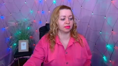 Oliviaverr online show from February 8, 1:14 pm