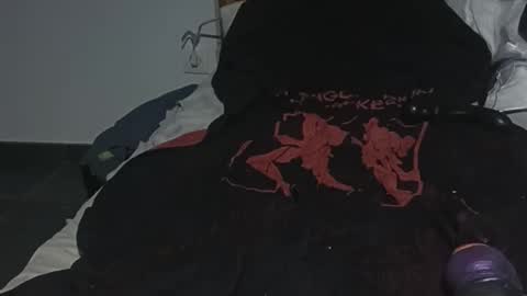 olivier_21 online show from May 4, 7:32 pm