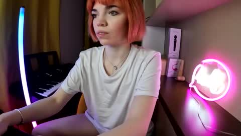 Angelina Lina online show from May 9, 8:36 pm