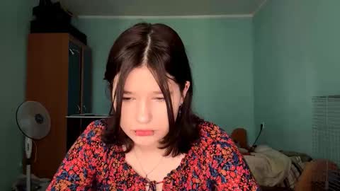 Emilia online show from February 2, 8:02 am