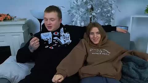 Olli and Stiw online show from November 7, 8:58 am