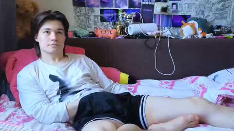 Snapshot of ololkd chatting on March 7, 10:23 am Tony online show from March 7, 10:23 am