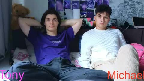 Snapshot of ololkd chatting on March 26, 11:27 am Tony online show from March 26, 11:27 am