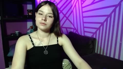 Snapshot of oltaroom chatting on September 30, 12:59 am Olta online show from September 30, 12:59 am