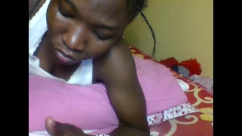 Snapshot of olwami3 chatting on September 19, 12:45 am olwami3 online show from September 19, 12:45 am