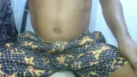 OlySantos online show from May 11, 12:22 pm