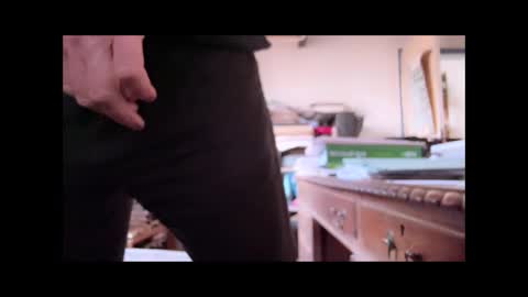 oman19811 online show from December 18, 11:24 am