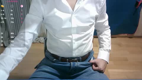 Omar online show from October 31, 10:44 pm