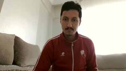 omy pm me online show from April 4, 11:29 am