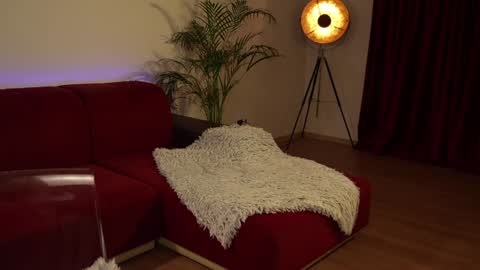    or    online show from January 13, 9:52 pm