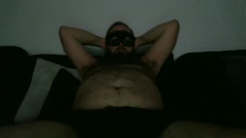 Snapshot of on_the_low chatting on September 14, 5:50 am On the Low online show from September 14, 5:50 am