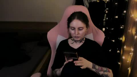 on_yxxx online show from May 9, 8:03 pm