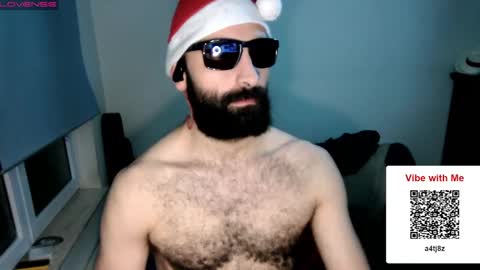Snapshot of ona_nisme chatting on December 22, 7:52 pm ona nisme online show from December 22, 7:52 pm
