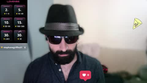 ona nisme online show from October 12, 5:01 pm