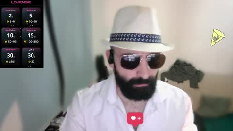 ona nisme online show from October 26, 5:08 pm