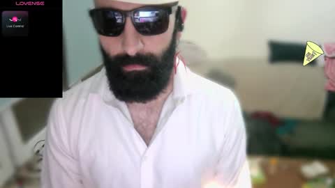 ona nisme online show from January 6, 6:22 pm