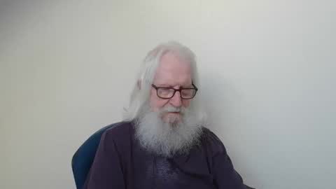 Somewhere over the rainbow online show from April 24, 5:21 am