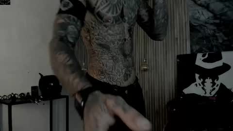     ... online show from December 18, 4:18 am